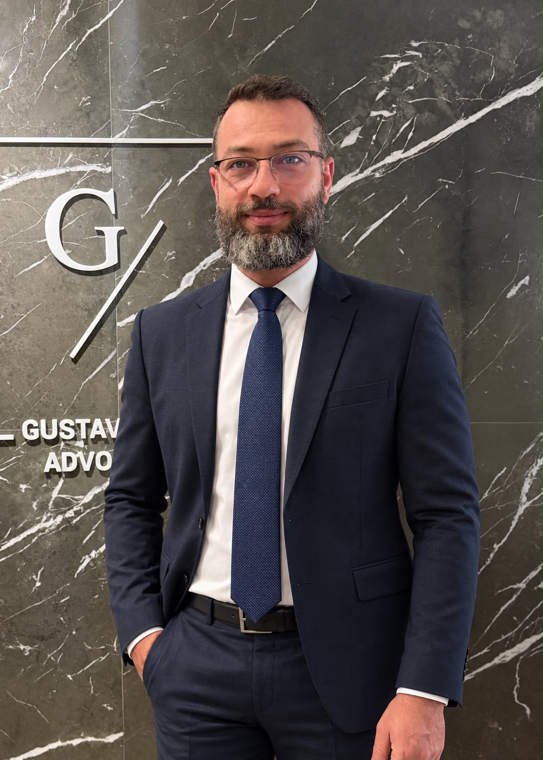 Advogado Gustav Kalau, especialista em direito trabalhista